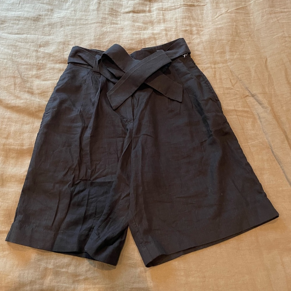 Linen Bermuda Shorts